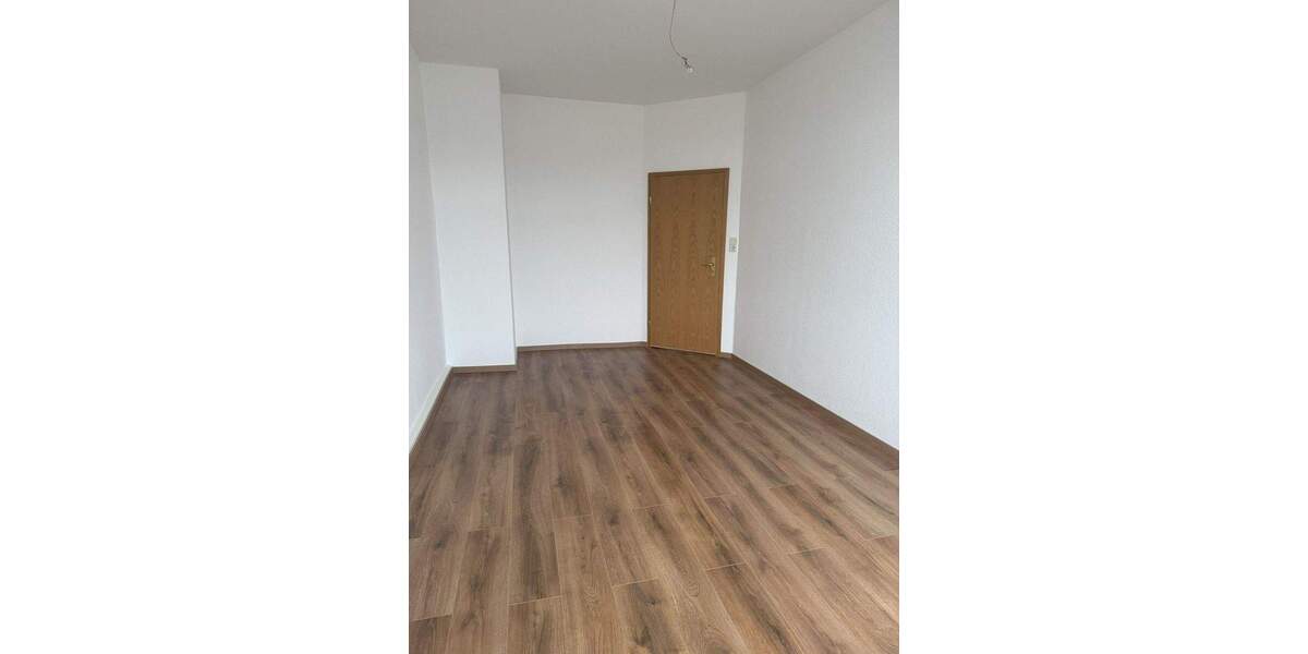 Etagenwohnung Plauen Preißelpöhl - 3 Zimmer, 87 m&sup2;, 520&euro; | Angebot:25701112