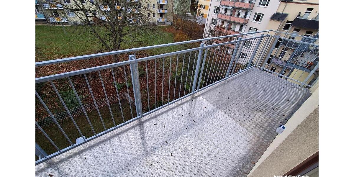 Etagenwohnung Plauen Bahnhofsvorstadt - 3 Zimmer, 103 m&sup2;, 1.110&euro; | Angebot:23511297