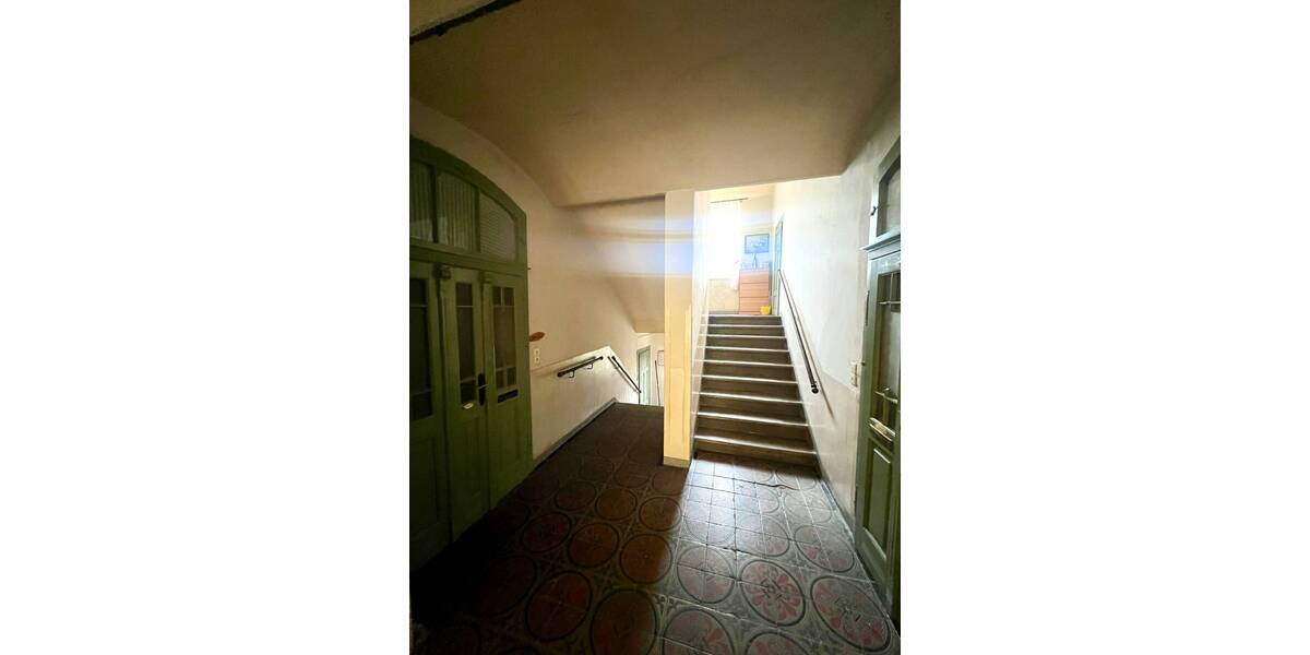 Mehrfamilienhaus, Wohnhaus Oelsnitz - 2 Zimmer, 400 m&sup2;, 59.000&euro; | Angebot:25781127