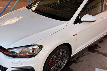 VW Golf 92.000 km 20.399 &euro; Hof 95030