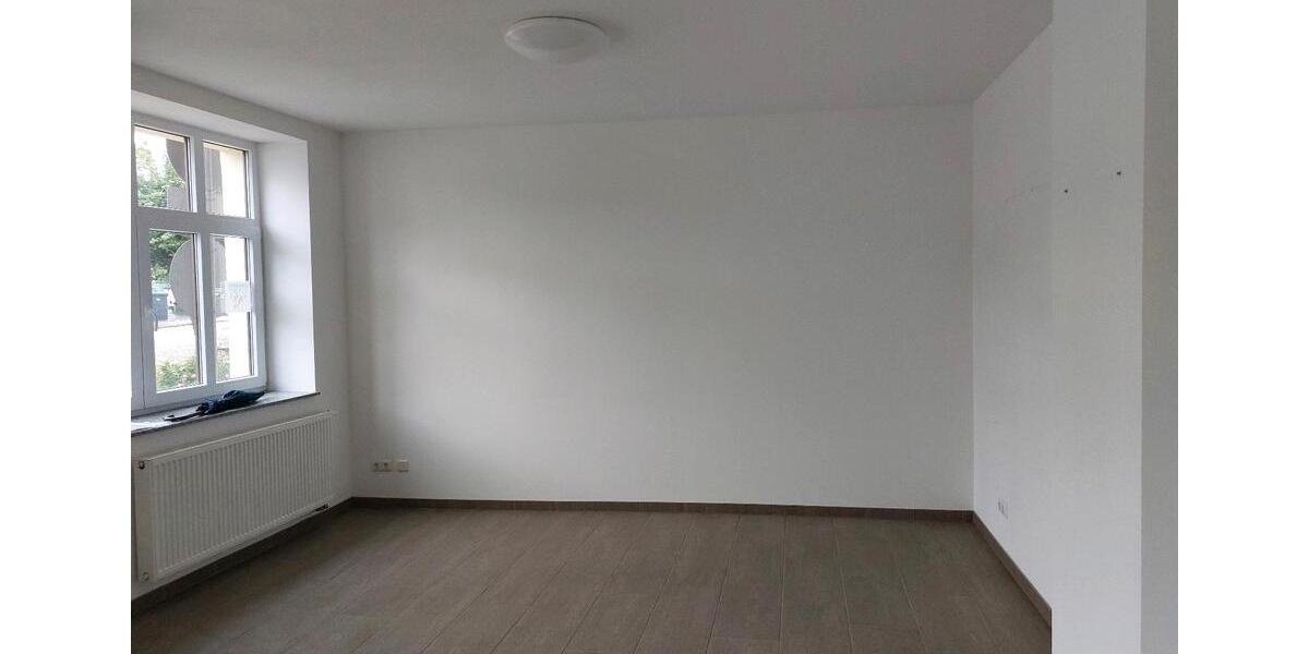 Einfamilienhaus Markneukirchen - 6 Zimmer, 200 m&sup2;, 98.000&euro; | Angebot:25364614