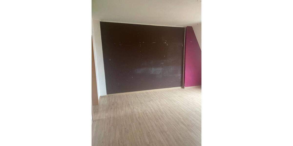 Etagenwohnung Plauen Preißelpöhl - 2 Zimmer, 60 m&sup2;, 28.000&euro; | Angebot:26080764