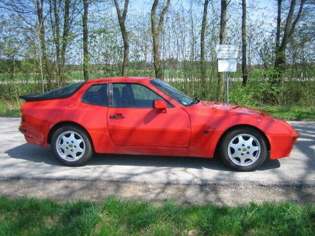 Porsche 944 208.000 km 17.800 &euro; Kirchenlamitz 95153