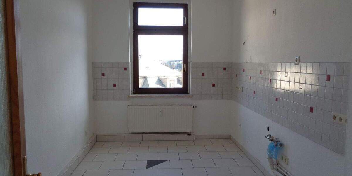 Etagenwohnung Plauen Westend - 4 Zimmer, 108 m&sup2;, 440&euro; | Angebot:25687459