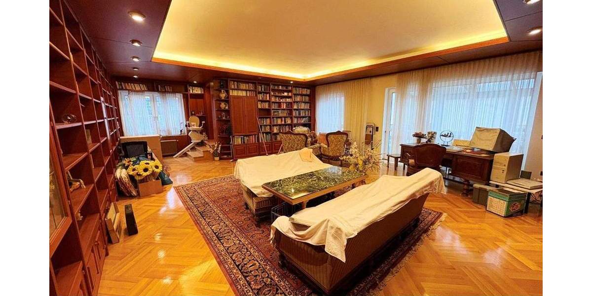 Mehrfamilienhaus, Wohnhaus Selb - 9 Zimmer, 253 m&sup2;, 299.000&euro; | Angebot:25665797