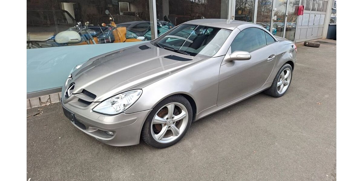 Mercedes-Benz SLK 200 160.000 km 7.490 &euro; Naila 95119