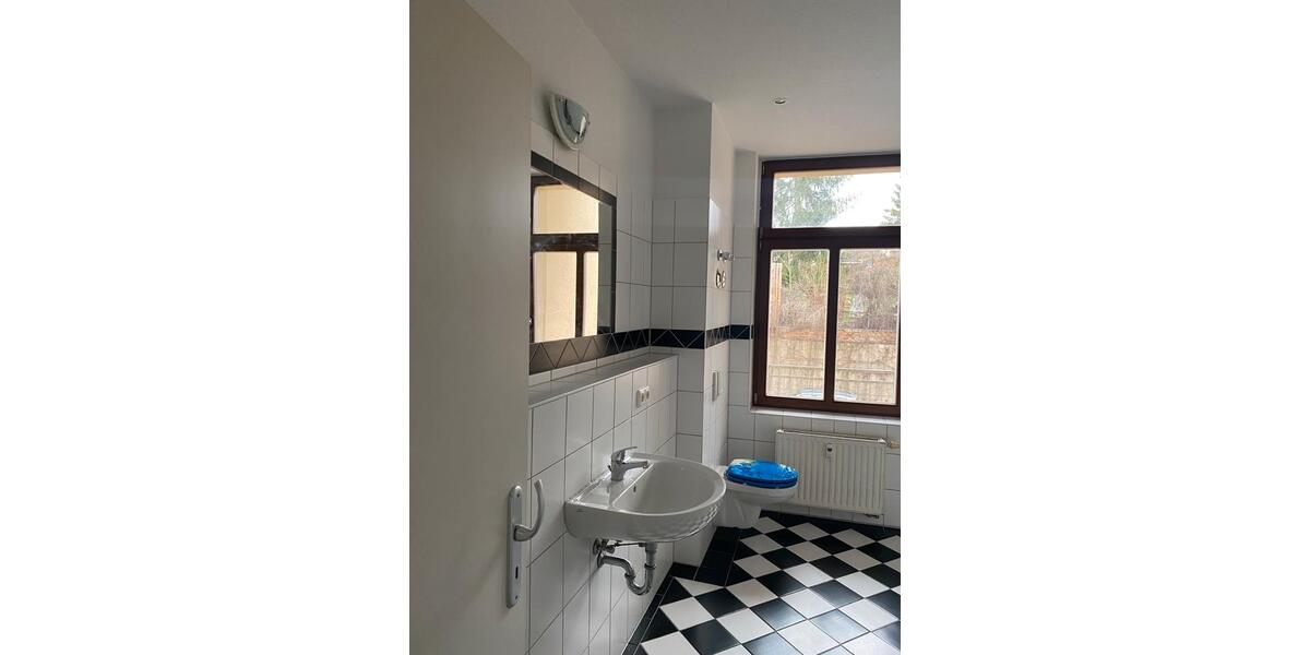 Etagenwohnung Plauen Altstadt - 4 Zimmer, 95 m&sup2;, 107.000&euro; | Angebot:27029009
