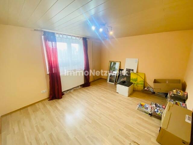 Einfamilienhaus Helmbrechts / Burkersreuth Helmbrechts - 6 Zimmer, 140 m&sup2;, 205.000&euro; | Angebot:25715448