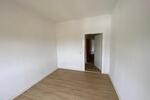 Etagenwohnung Plauen Alt Chrieschwitz - 3 Zimmer, 73 m&sup2;, 327&euro; | Angebot:9060663