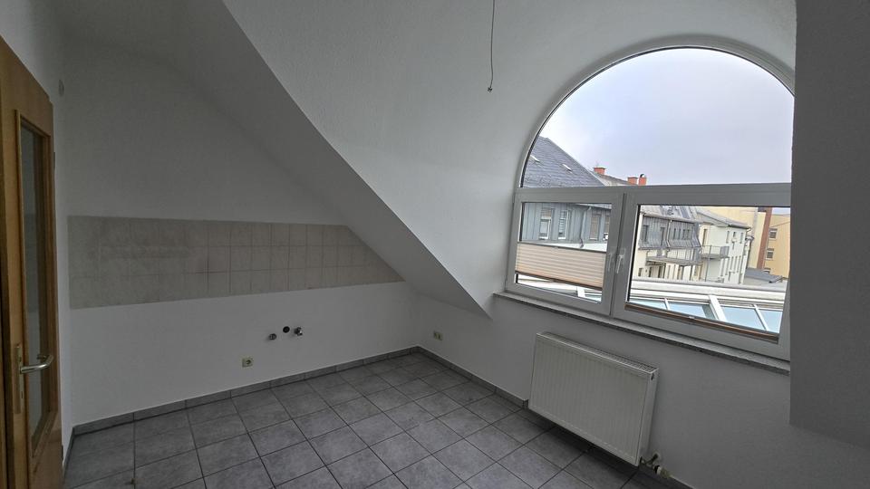 Dachgeschoßwohnung Adorf/Vogtland Vogtland - 3 Zimmer, 89 m&sup2;, 550&euro; | Angebot:24015042