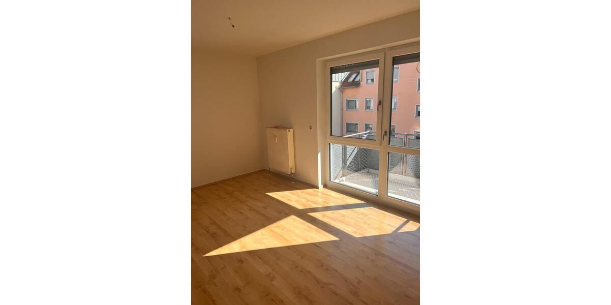 Etagenwohnung Plauen - 2 Zimmer, 59 m&sup2;, 339&euro; | Angebot:25866317
