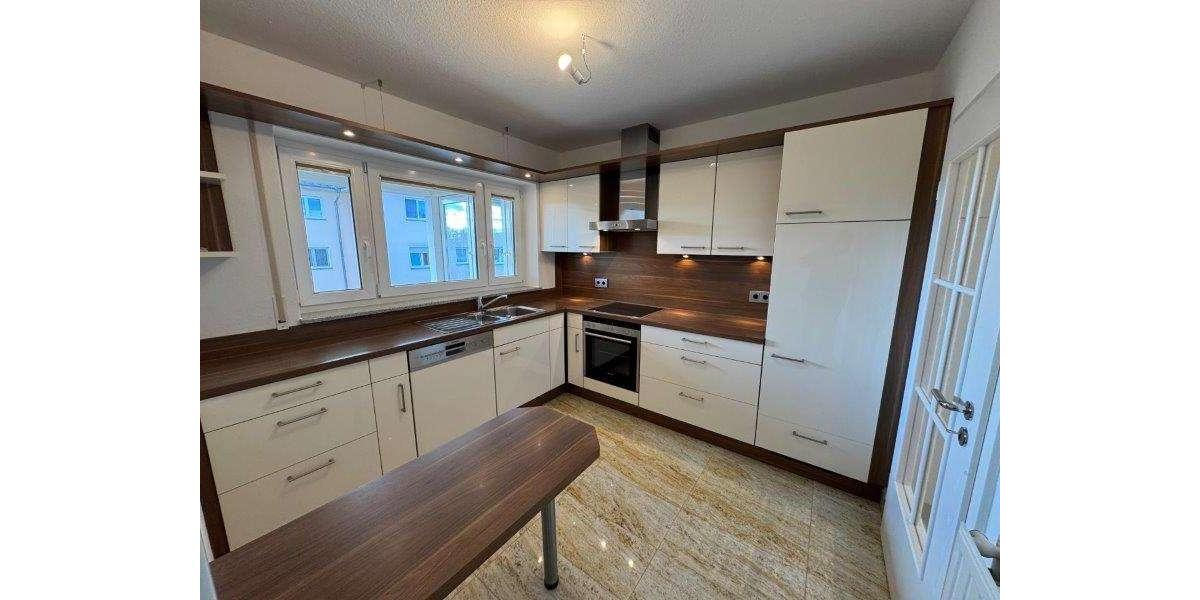 Etagenwohnung Hof Neuhof - 3 Zimmer, 89 m&sup2;, 880&euro; | Angebot:25145335