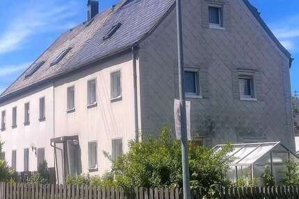 Haus Helmbrechts - 5 Zimmer, 100 m&sup2;, 60.000&euro; | Angebot:25108258