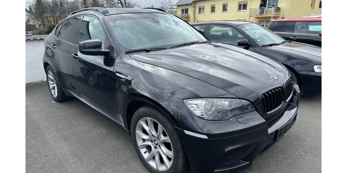 BMW X6 M 212.000 km 17.995 &euro; Selb 95100