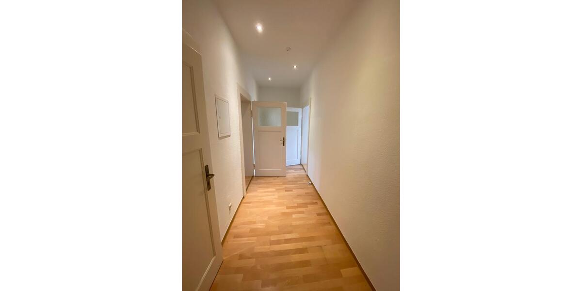 Etagenwohnung Plauen - 2 Zimmer, 60 m&sup2;, 330&euro; | Angebot:24522429