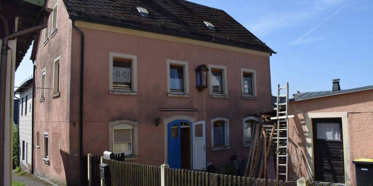 Mehrfamilienhaus, Wohnhaus Helmbrechts Enchenreuth - 9 Zimmer, 189 m&sup2;, 49.500&euro; | Angebot:25821859