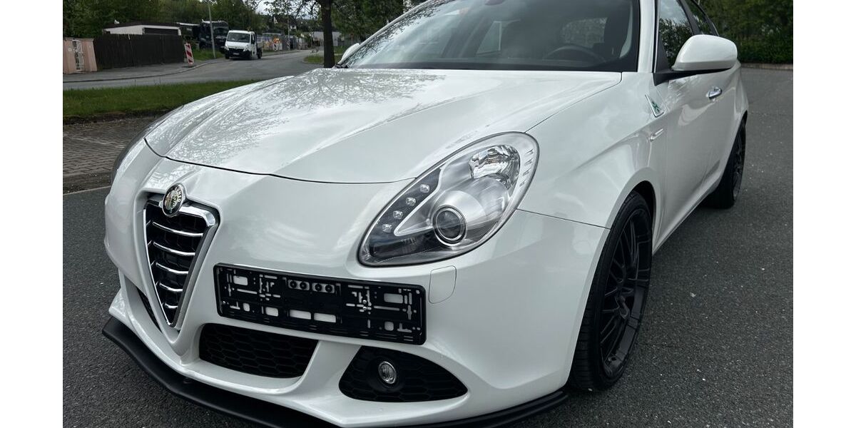 Alfa Romeo Giulietta 101.700 km 7.777 &euro; Oberkotzau 95145