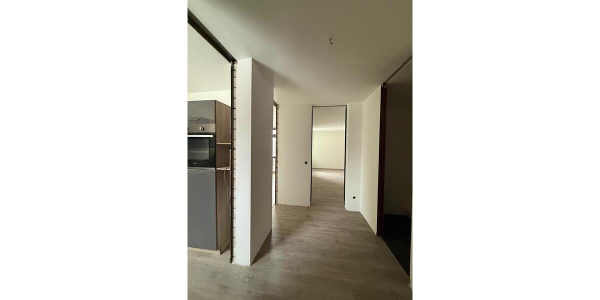 Etagenwohnung Selb - 2 Zimmer, 69 m&sup2;, 595&euro; | Angebot:26544492