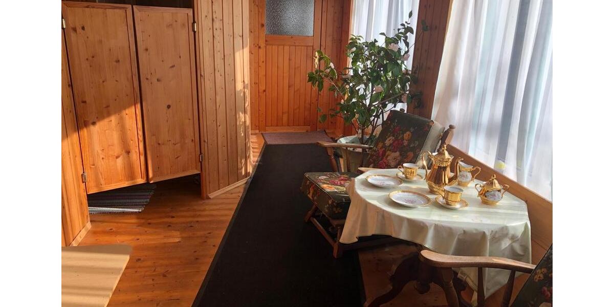 Einfamilienhaus Leupoldsgrün - 8 Zimmer, 320 m&sup2;, 350.000&euro; | Angebot:19976686