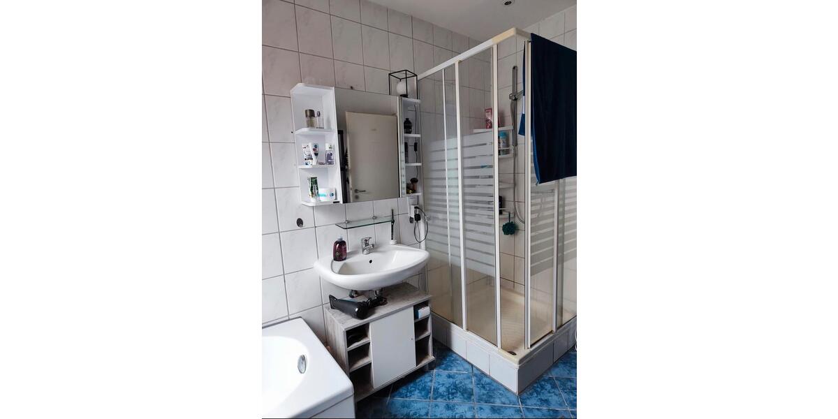 Dachgeschoßwohnung Hof Altstadt - 1 Zimmer, 70 m&sup2;, 660&euro; | Angebot:26621749