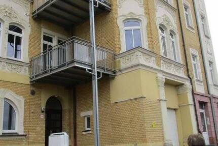 Wohnung Plauen Südvorstadt - 2 Zimmer, 54 m&sup2;, 270&euro; | Angebot:25688841