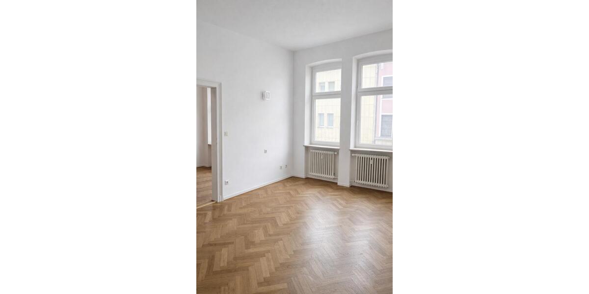 Etagenwohnung Hof Altstadt - 5 Zimmer, 130 m&sup2;, 1.100&euro; | Angebot:26288312