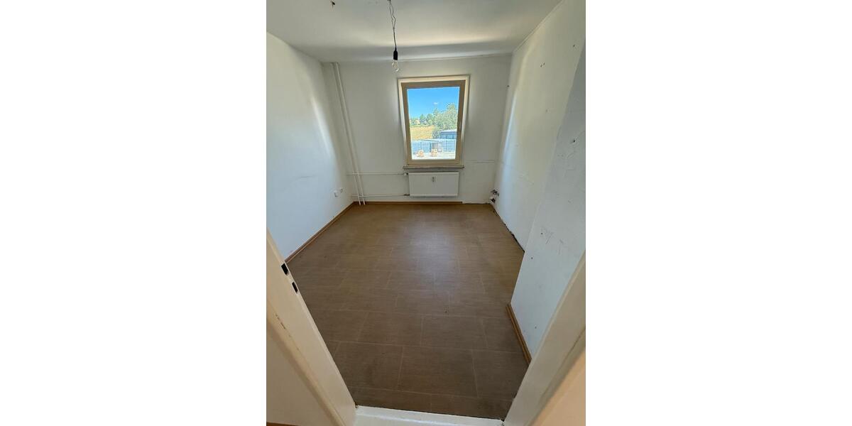 Etagenwohnung Hof Altstadt - 4 Zimmer, 100 m&sup2;, 800&euro; | Angebot:24361798