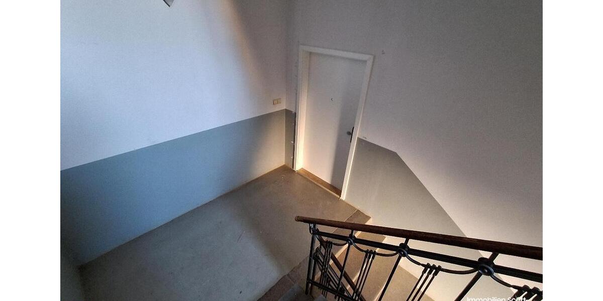Etagenwohnung Plauen Bahnhofsvorstadt - 2 Zimmer, 74 m&sup2;, 372&euro; | Angebot:21469370