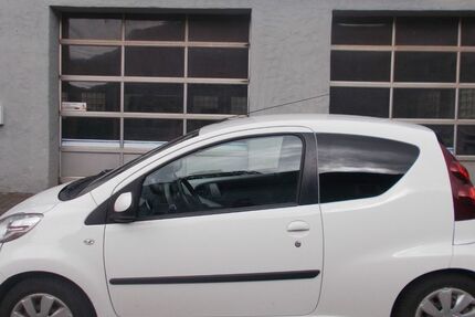 Peugeot 107 141.500 km 2.850 &euro; Döhlau 95182