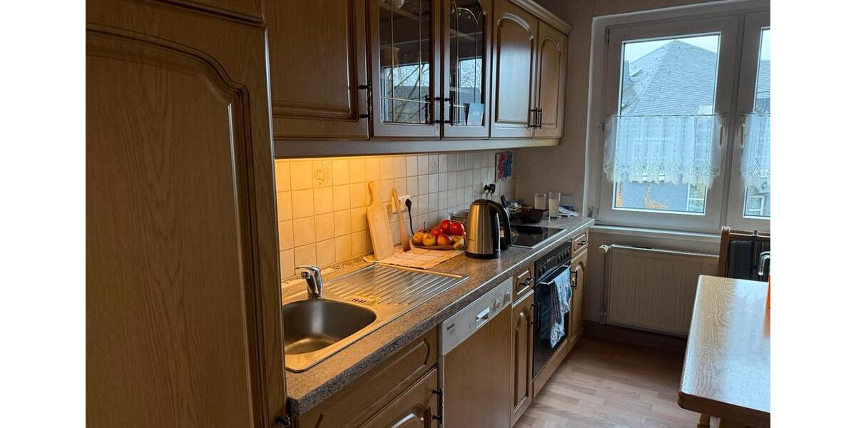 Dachgeschoßwohnung Oberkotzau - 2 Zimmer, 78 m&sup2;, 500&euro; | Angebot:26152302