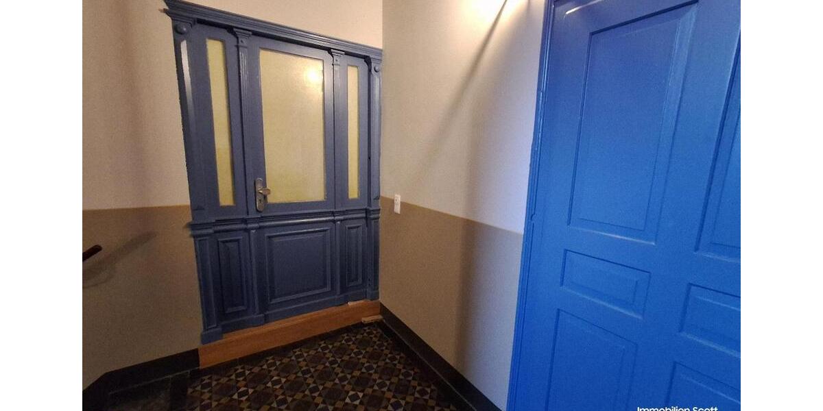 Etagenwohnung Plauen Bahnhofsvorstadt - 3 Zimmer, 94 m&sup2;, 800&euro; | Angebot:22653710