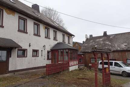 Haus Schwarzenbach am Wald - 5 Zimmer, 200 m&sup2;, 115.000&euro; | Angebot:26856405