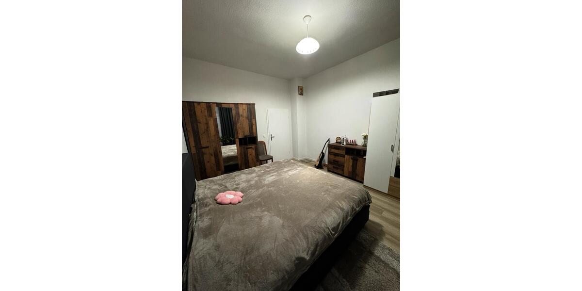 Etagenwohnung Plauen Altstadt - 4 Zimmer, 95 m&sup2;, 107.000&euro; | Angebot:27029009