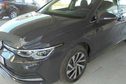 VW Golf 25.400 km 22.750 &euro; Münchberg 95213
