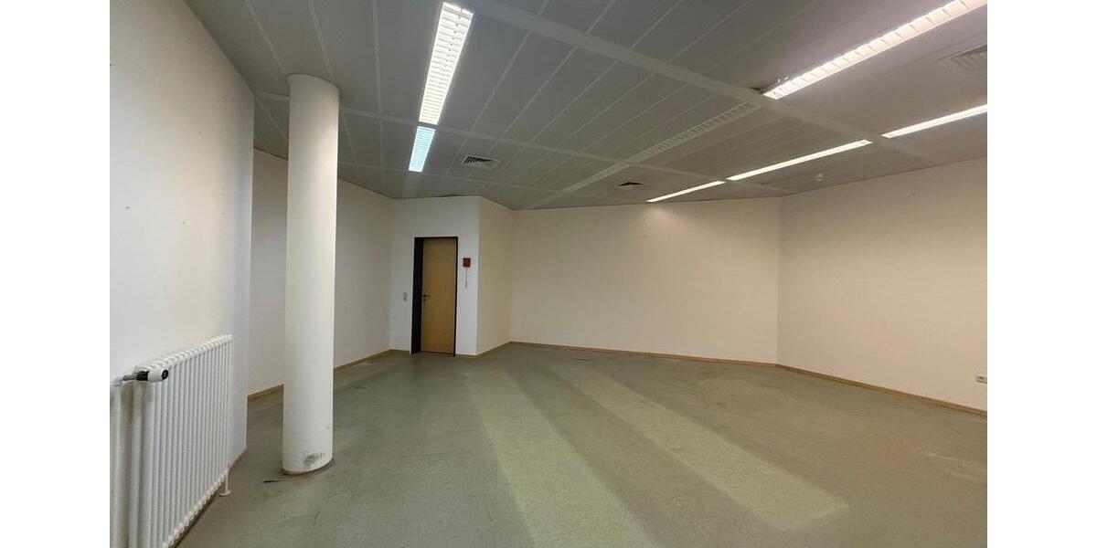 Gewerbeobjekt Selb - 2.619&euro; | Angebot:19374561