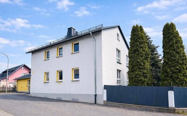 Einfamilienhaus Döhlau - 6 Zimmer, 195 m&sup2;, 270.000&euro; | Angebot:26085271