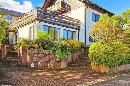 Wohnung Schleiz - 3 Zimmer, 137 m&sup2;, 149.900&euro; | Angebot:26933806