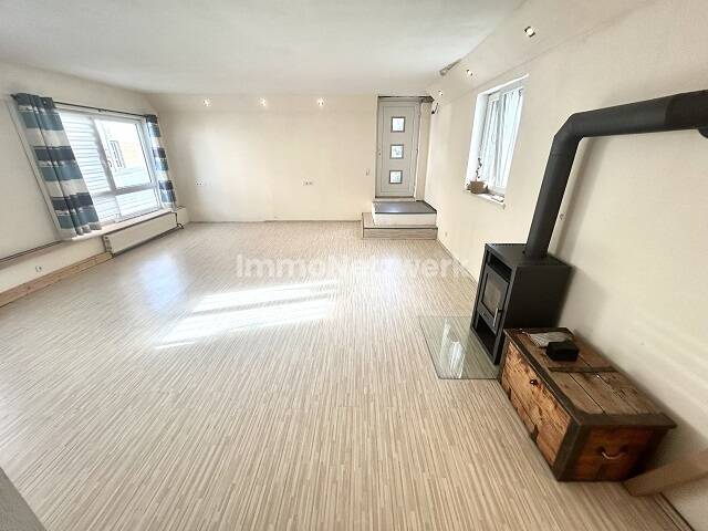 Einfamilienhaus Selb - 5 Zimmer, 175 m&sup2;, 189.000&euro; | Angebot:25713994