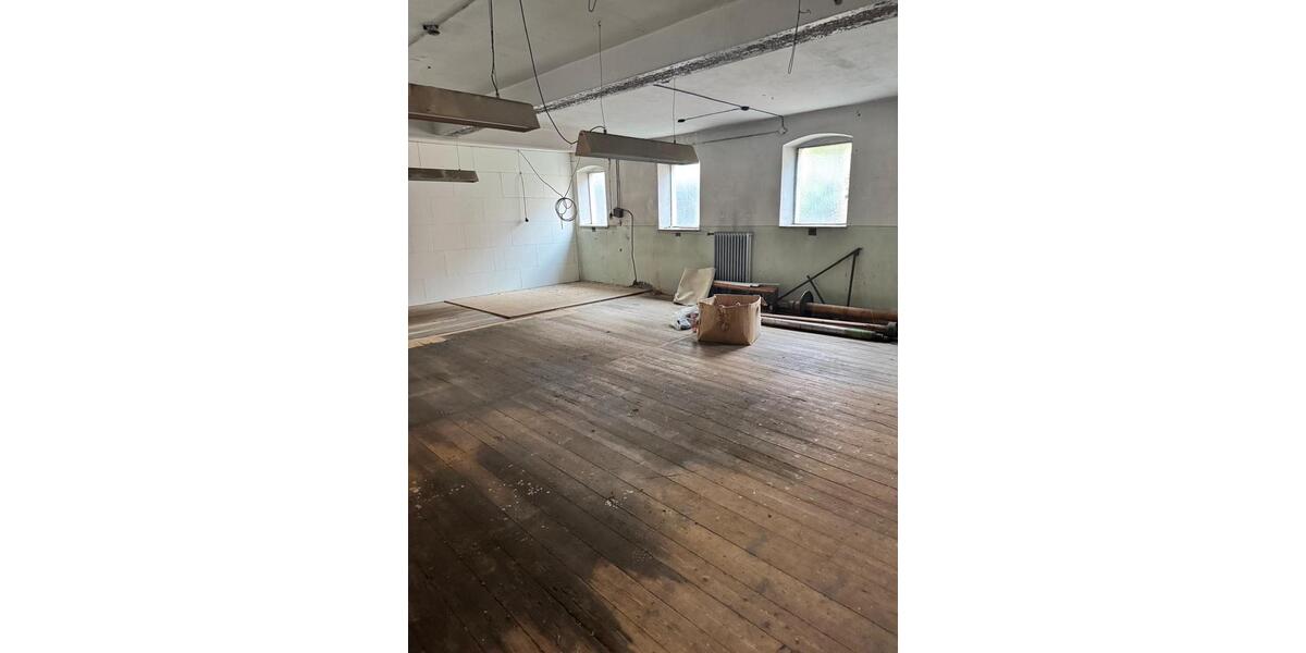 Mehrfamilienhaus, Wohnhaus Helmbrechts - 12 Zimmer, 650 m&sup2;, 189.000&euro; | Angebot:25999545