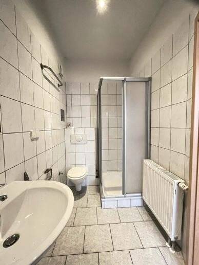 Etagenwohnung Plauen Westend - 2 Zimmer, 55 m&sup2;, 245&euro; | Angebot:25674921