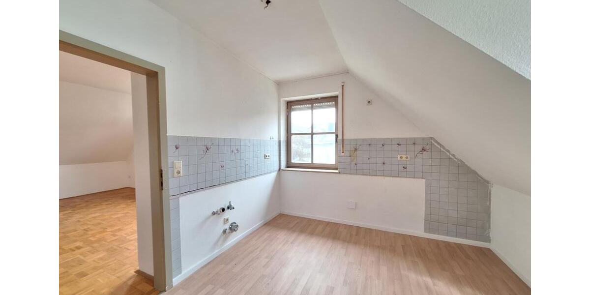 Etagenwohnung Hof Neuhof - 3 Zimmer, 80 m&sup2;, 600&euro; | Angebot:25804394