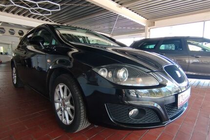 Seat Leon 49.836 km 7.390 &euro; Hof 95032