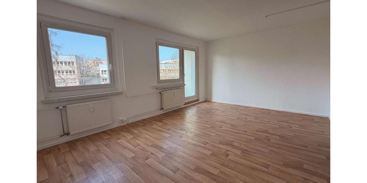 Etagenwohnung Plauen Alt Chrieschwitz - 2 Zimmer, 41 m&sup2;, 280&euro; | Angebot:25753376