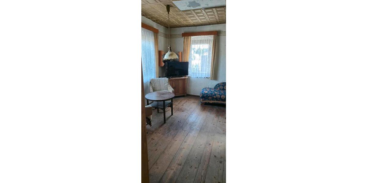 Einfamilienhaus Rosenthal am Rennsteig - 6 Zimmer, 80 m&sup2;, 35.000&euro; | Angebot:26680869
