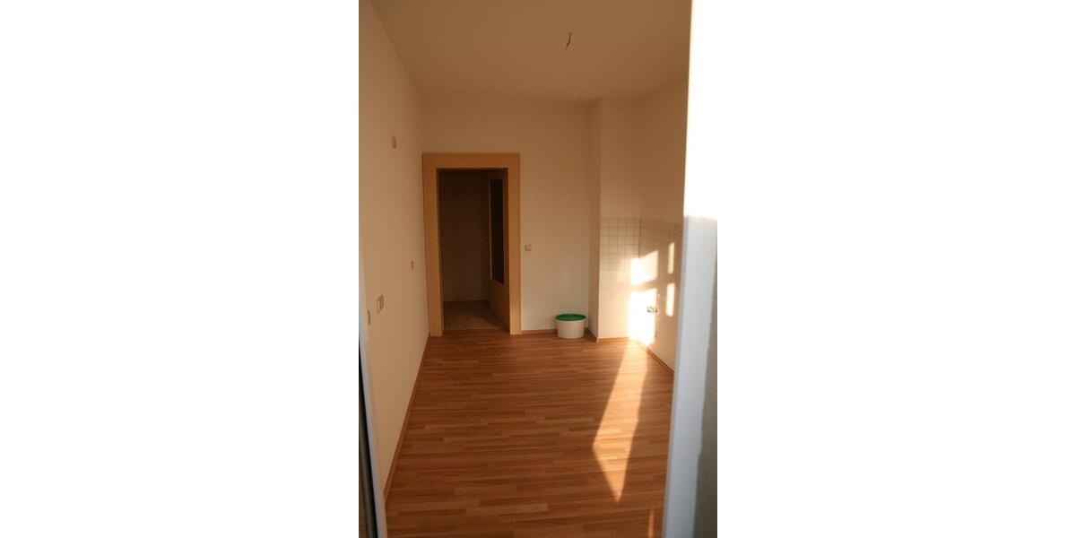 Etagenwohnung Plauen Bahnhofsvorstadt - 2 Zimmer, 57 m&sup2;, 299&euro; | Angebot:23749950