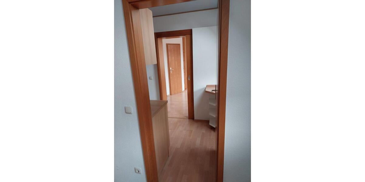 Dachgeschoßwohnung Markneukirchen - 2 Zimmer, 40 m&sup2;, 300&euro; | Angebot:26424653