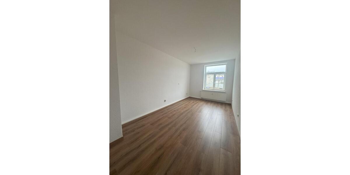 Etagenwohnung Plauen Bahnhofsvorstadt - 3 Zimmer, 85 m&sup2;, 510&euro; | Angebot:25840677