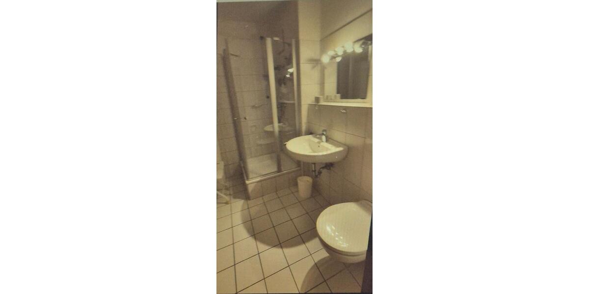 Etagenwohnung Hof Altstadt - 2 Zimmer, 58 m&sup2;, 95.000&euro; | Angebot:25760278