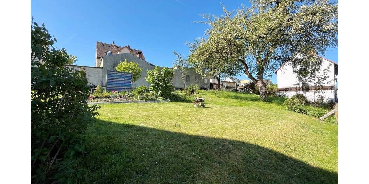 Einfamilienhaus Selb - 6 Zimmer, 127 m&sup2;, 179.000&euro; | Angebot:26777855