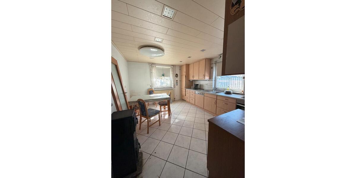 Einfamilienhaus Schwarzenbach an der Saale Fletschenreuth - 4 Zimmer, 101 m&sup2;, 160.000&euro; | Angebot:26316214